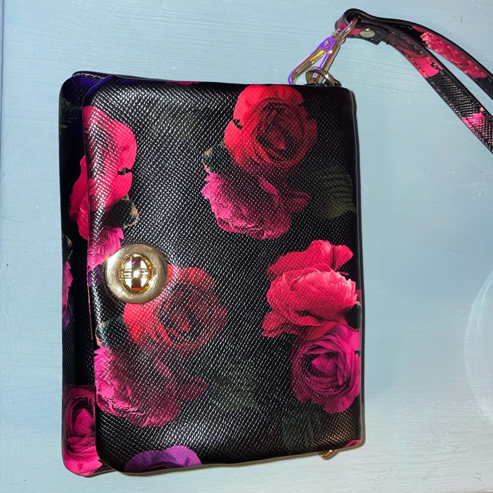 Floral wallet!!